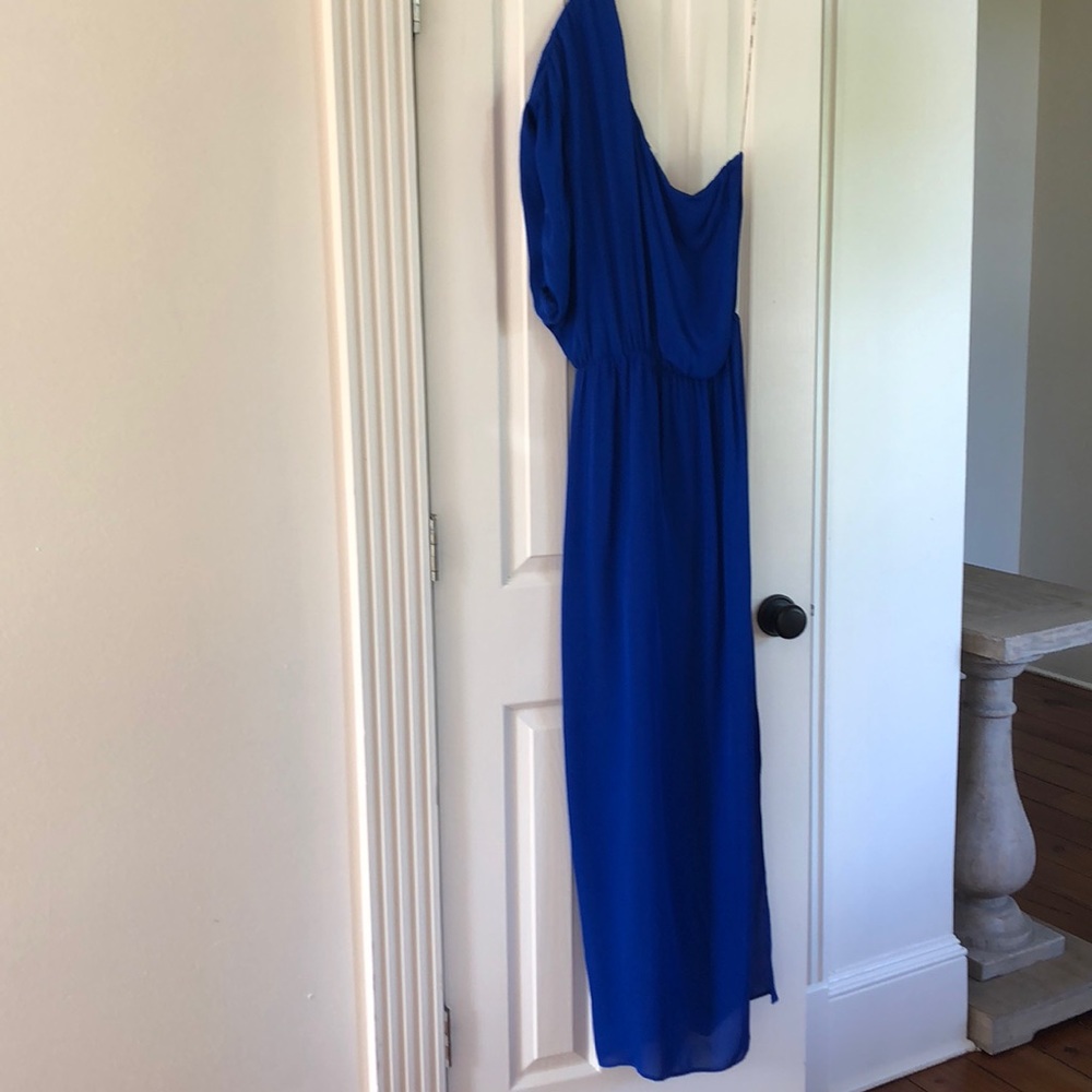 Rory Beca gown